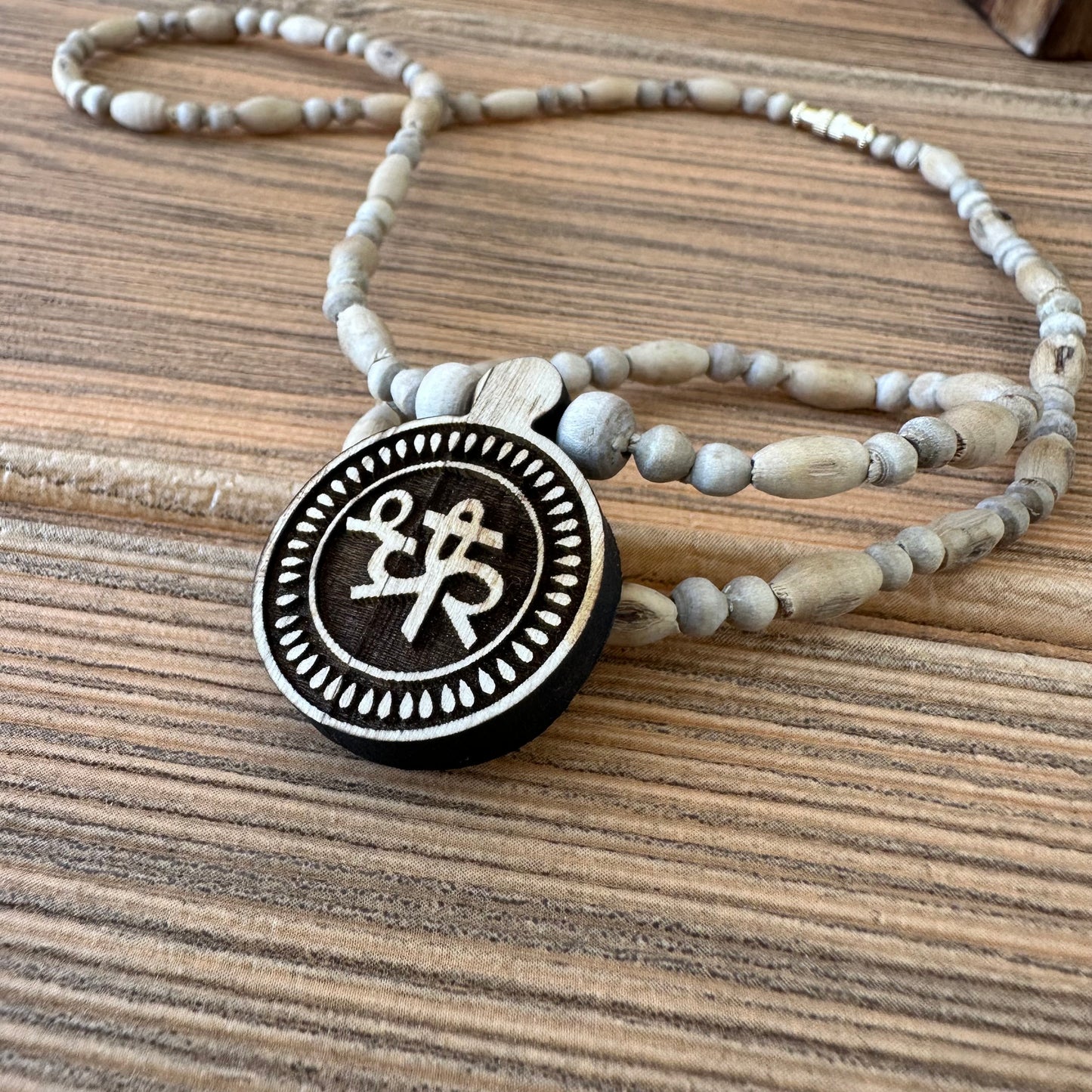 Mahanubhava logo Tulsi mala
