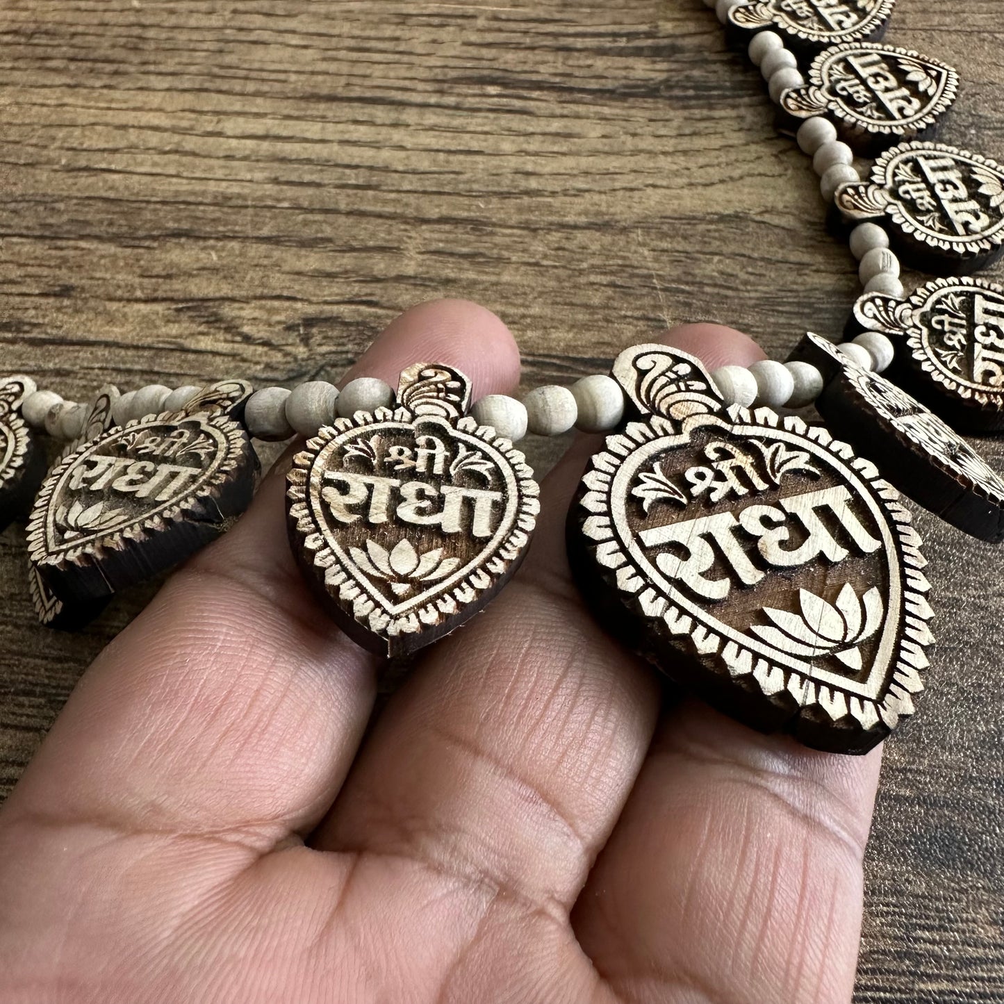 Radha Name 16 Patta Tulsi Mala & 1 Radha Name Big Size Locket(1.5inch) (21-22 inchMala Length)