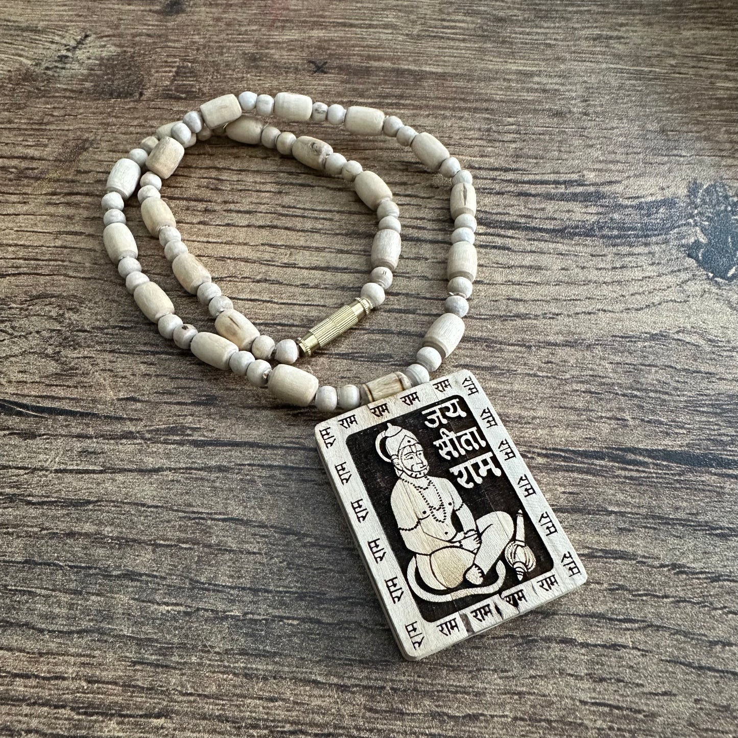Hanuman Tulsi mala (locket+ mala Tulsi)