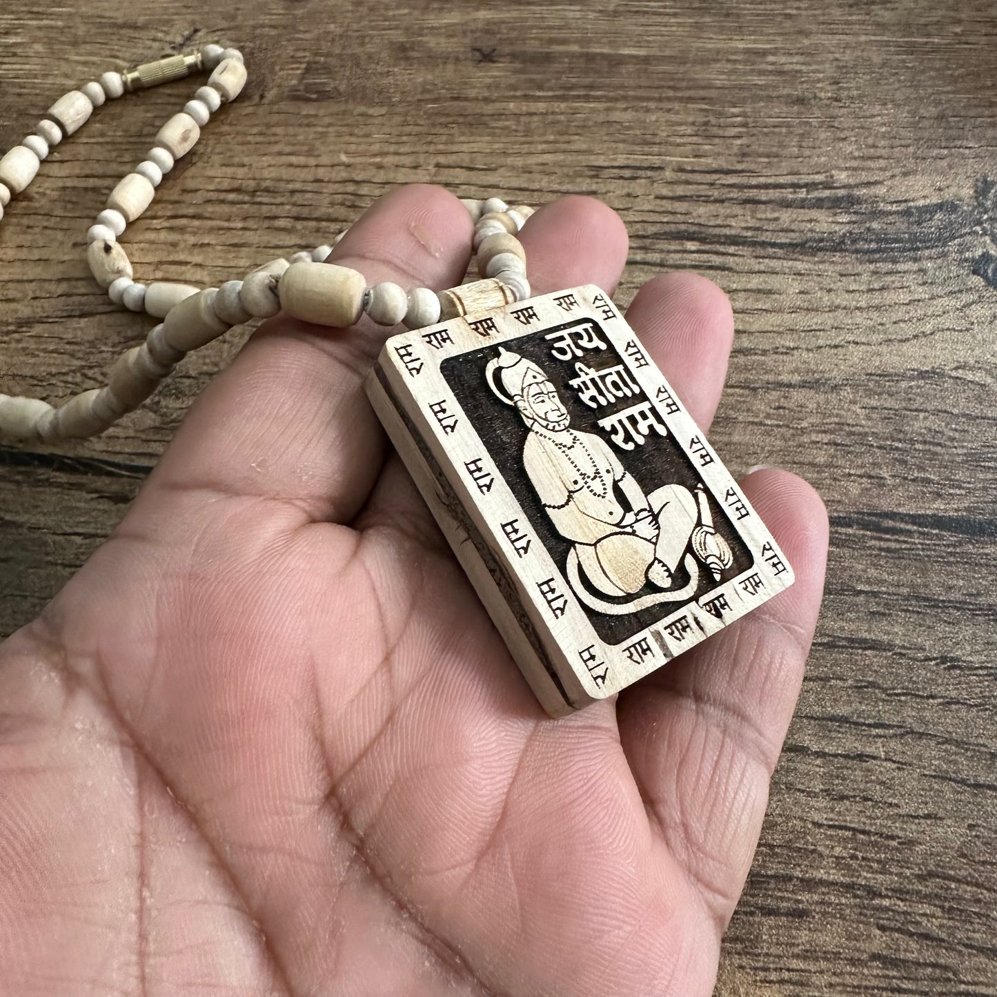 Hanuman Tulsi mala (locket+ mala Tulsi)